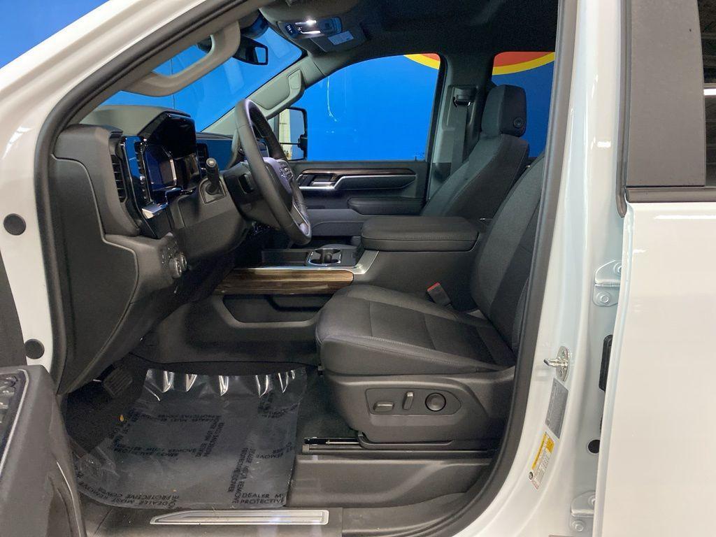 new 2026 Chevrolet Silverado 3500 car, priced at $61,967