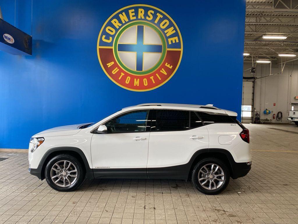 used 2024 GMC Terrain car, priced at $24,996