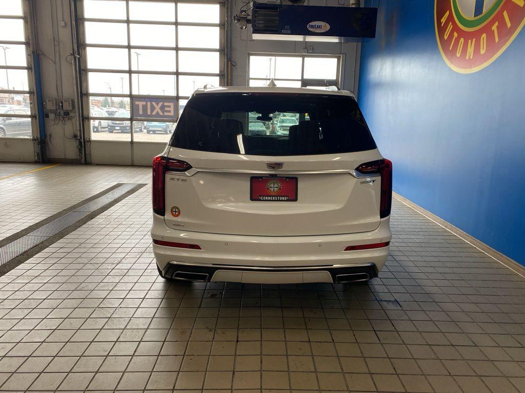 used 2024 Cadillac XT6 car, priced at $36,874