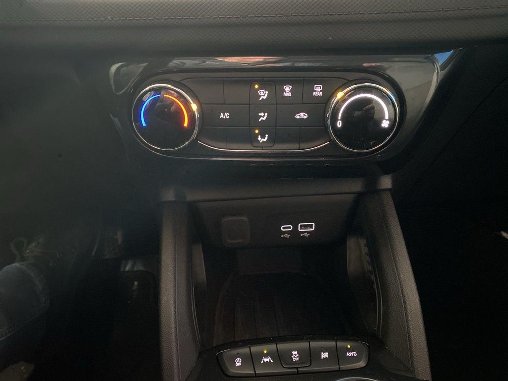 used 2025 Chevrolet TrailBlazer car, priced at $23,374