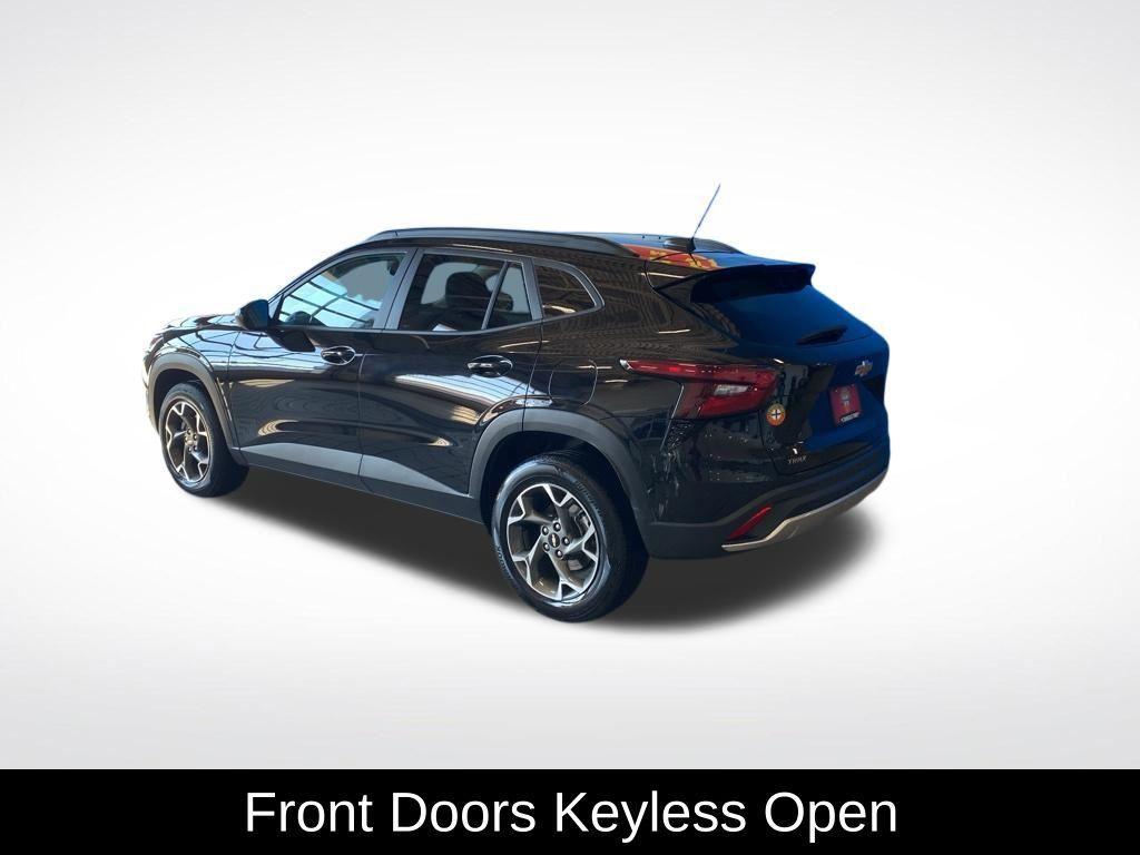 used 2025 Chevrolet Trax car, priced at $21,999