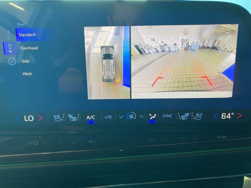 new 2026 Chevrolet Traverse car, priced at $53,667