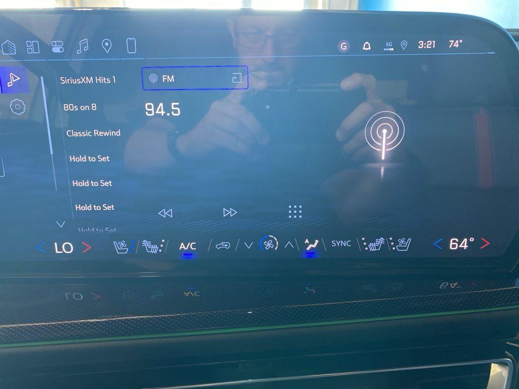 new 2026 Chevrolet Traverse car, priced at $53,667