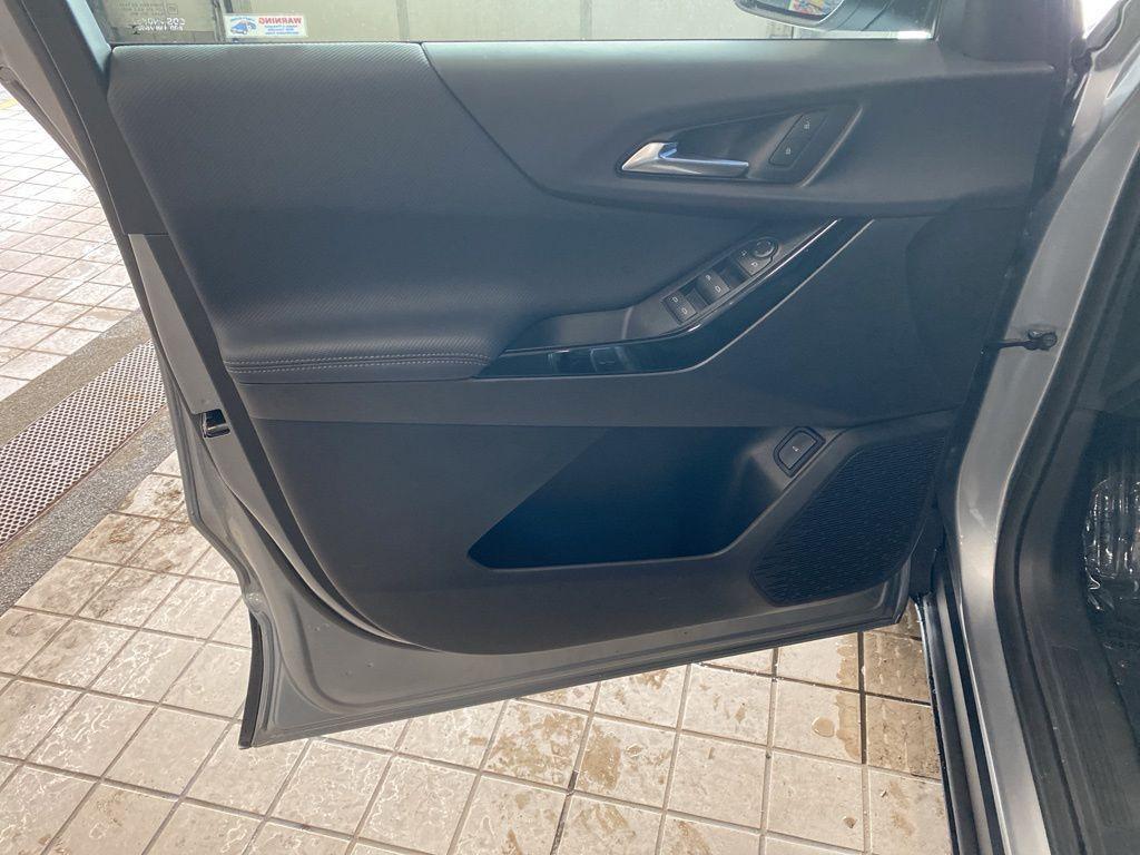 new 2026 Chevrolet Equinox car, priced at $32,467