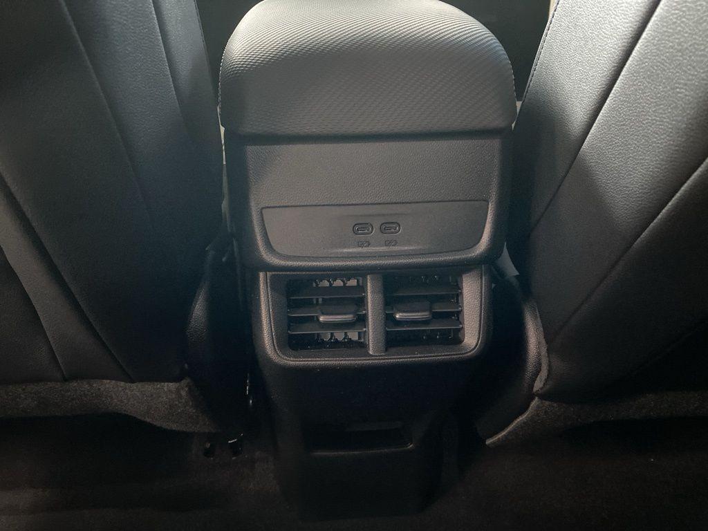 new 2026 Chevrolet Equinox car, priced at $32,467