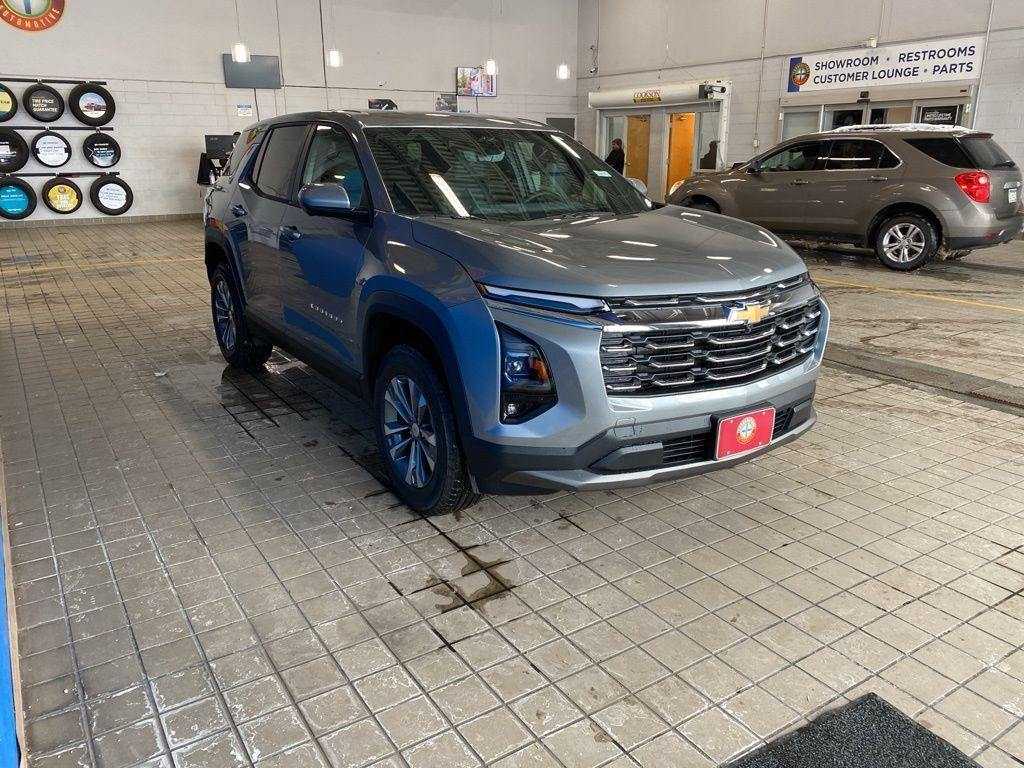 new 2026 Chevrolet Equinox car, priced at $32,467