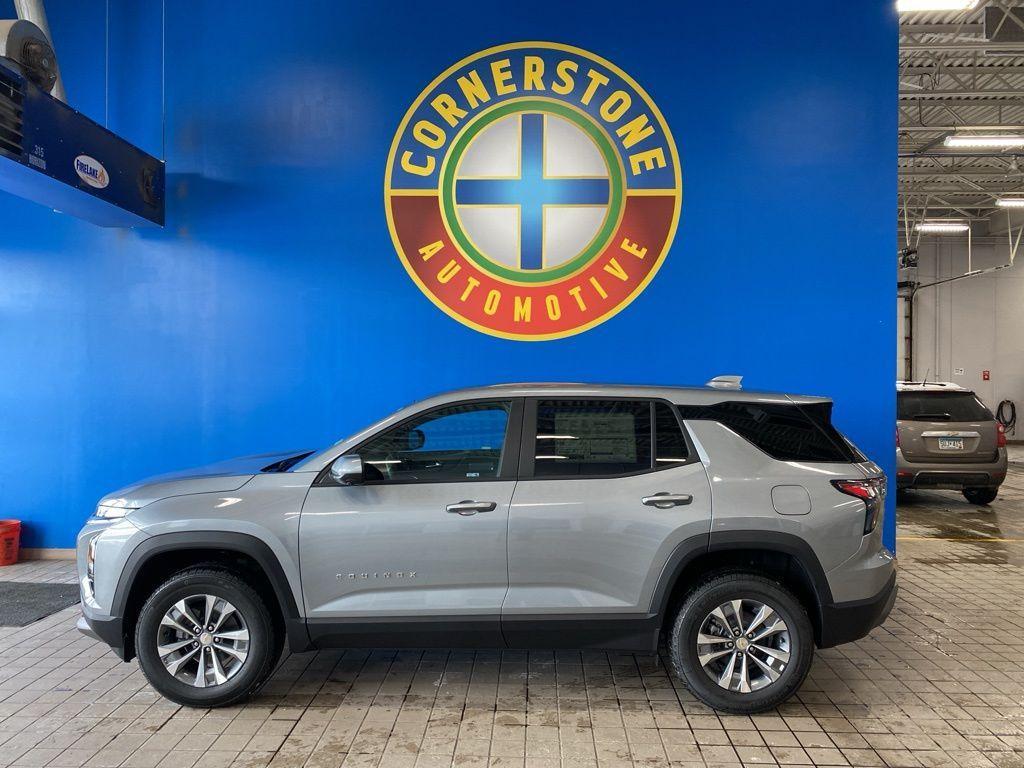 new 2026 Chevrolet Equinox car, priced at $32,467