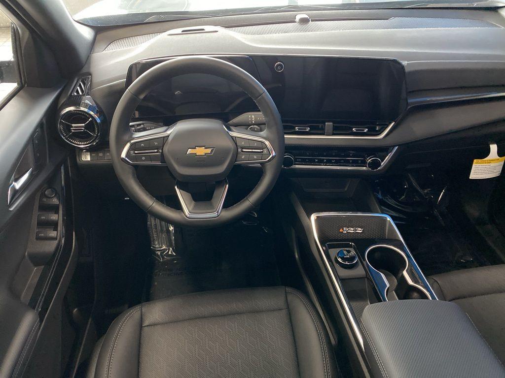 new 2026 Chevrolet Equinox car, priced at $32,467