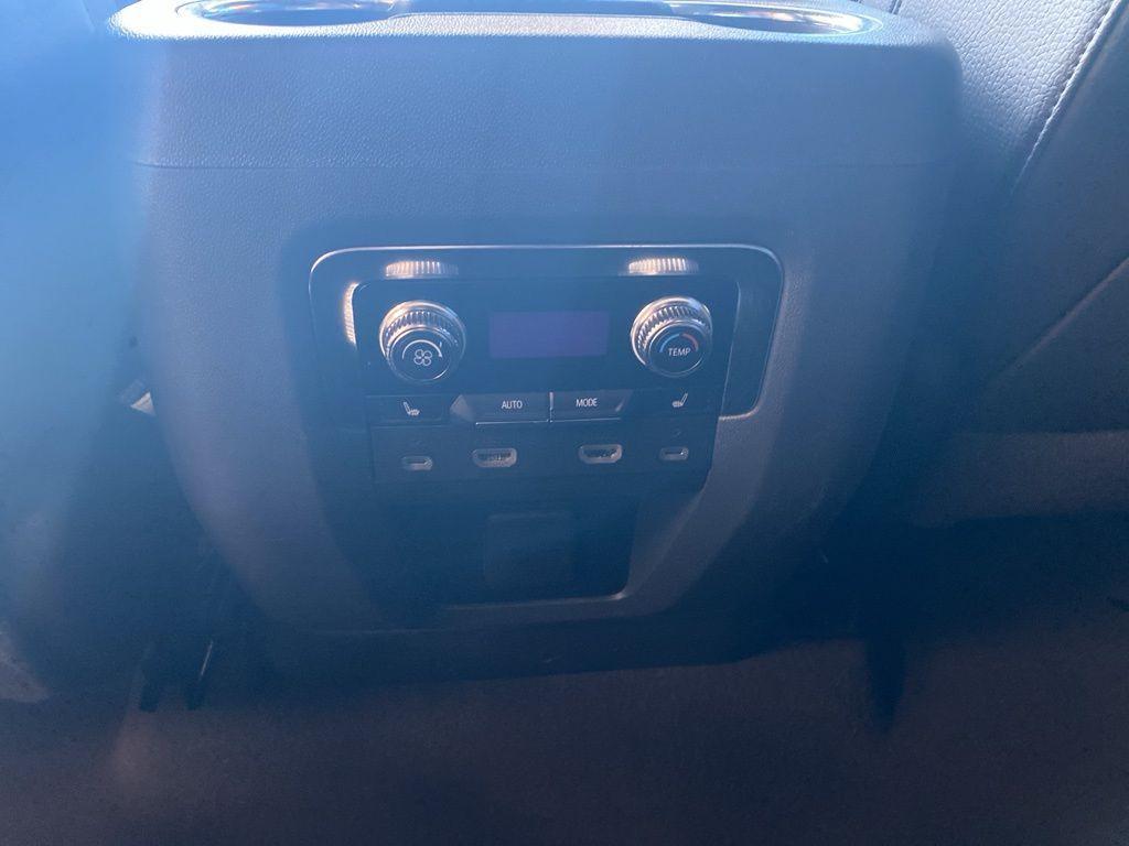 used 2024 GMC Yukon car, priced at $64,599