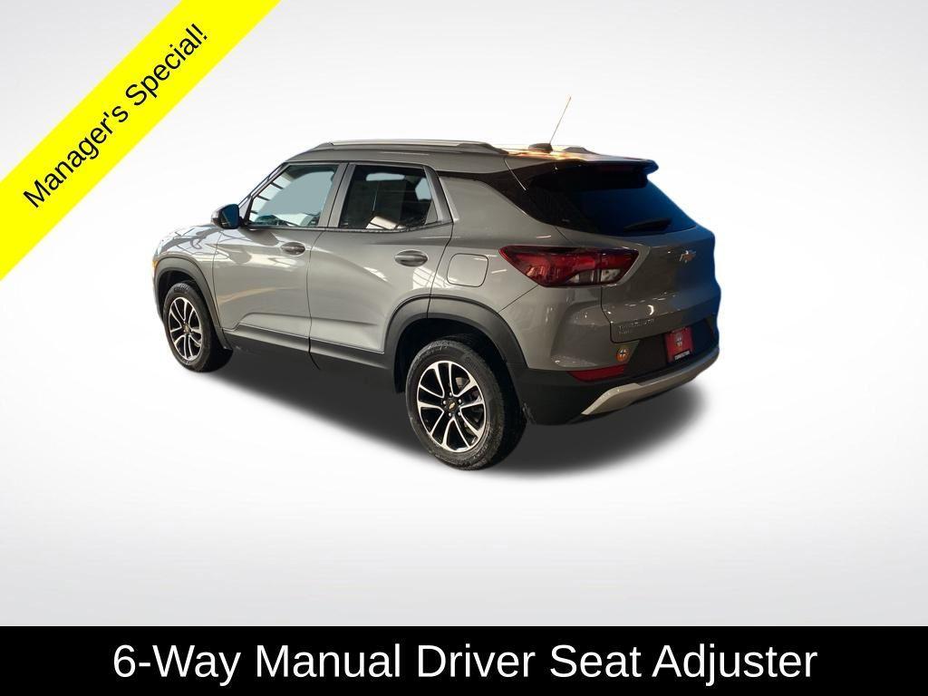 used 2025 Chevrolet TrailBlazer car, priced at $22,397