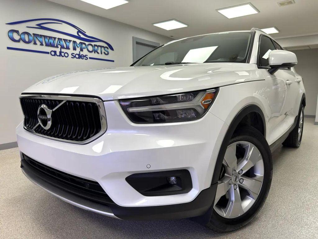 used 2022 Volvo XC40 car, priced at $19,995
