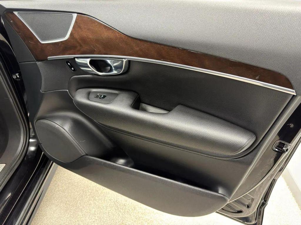 used 2019 Volvo XC90 car, priced at $18,995