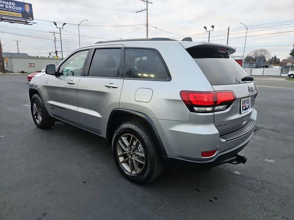 used 2016 Jeep Cherokee car, priced at $13,977