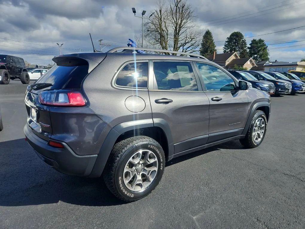 used 2020 Jeep Cherokee car, priced at $21,912