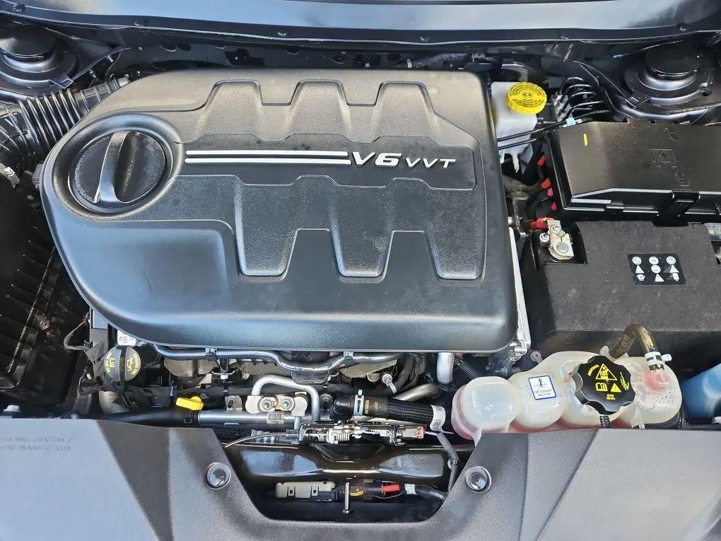 used 2020 Jeep Cherokee car, priced at $21,912