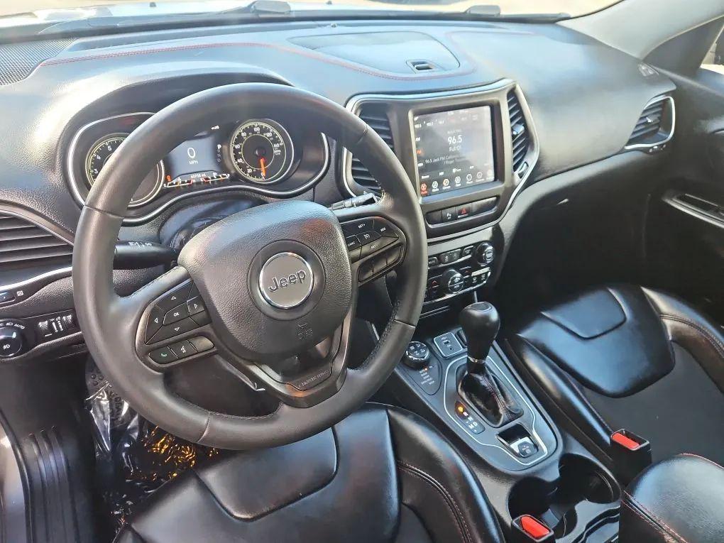 used 2020 Jeep Cherokee car, priced at $21,912