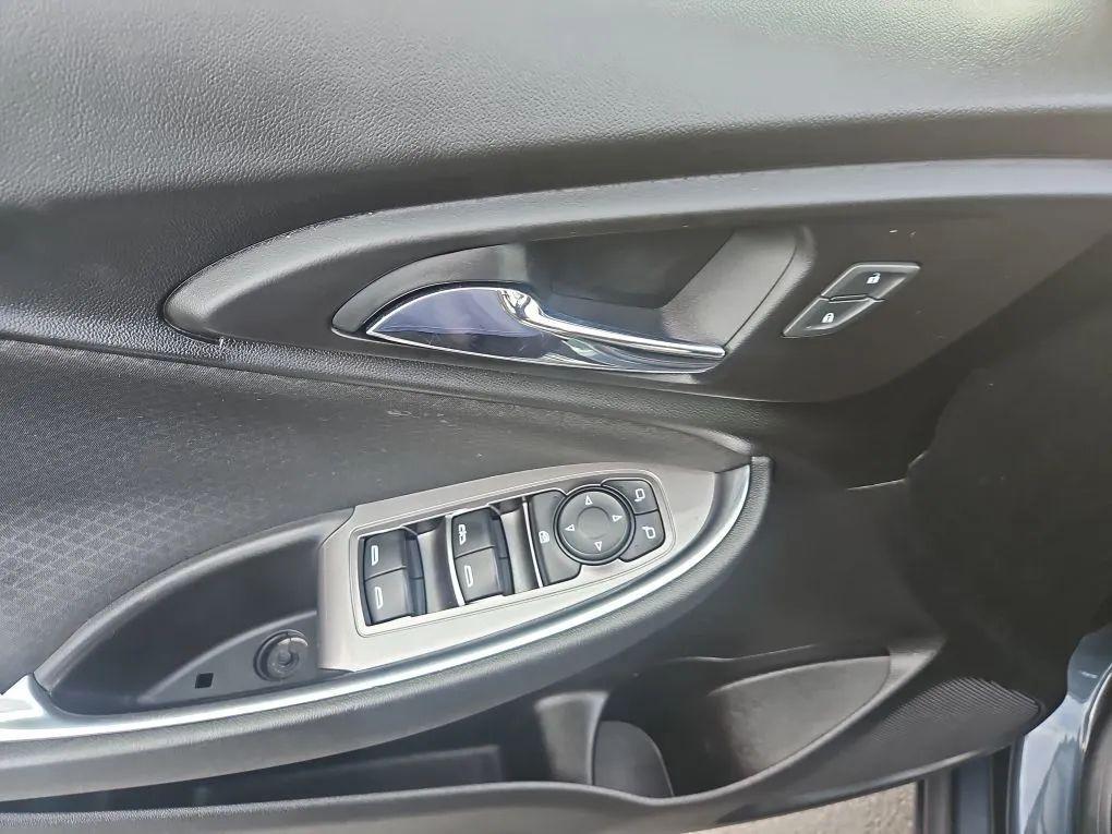 used 2019 Chevrolet Malibu car, priced at $12,977