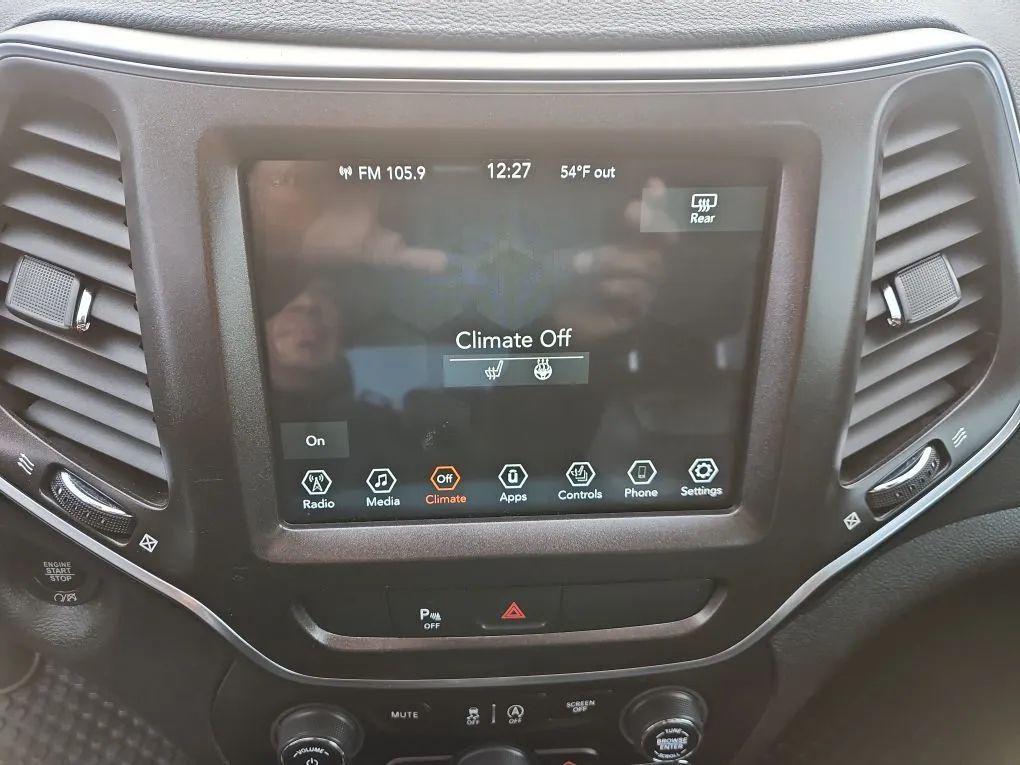 used 2020 Jeep Cherokee car, priced at $21,912