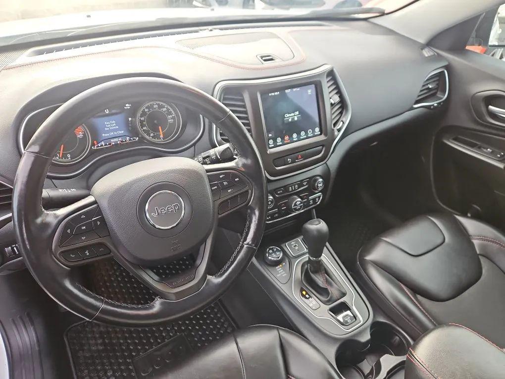 used 2020 Jeep Cherokee car, priced at $21,912