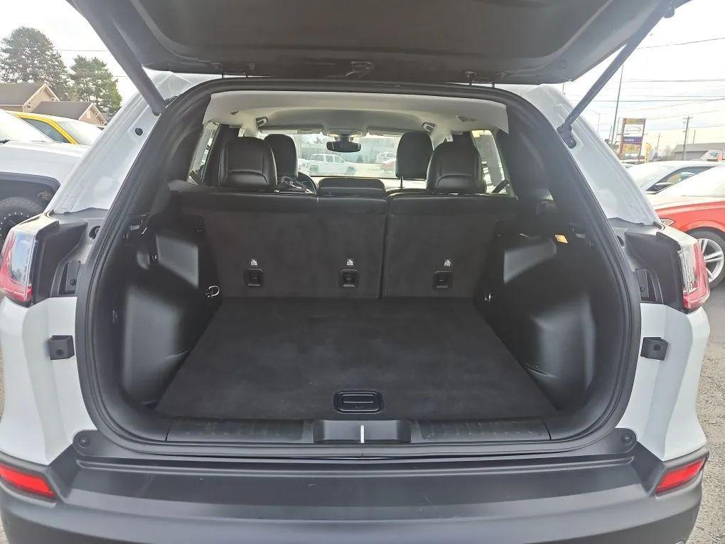 used 2020 Jeep Cherokee car, priced at $21,912