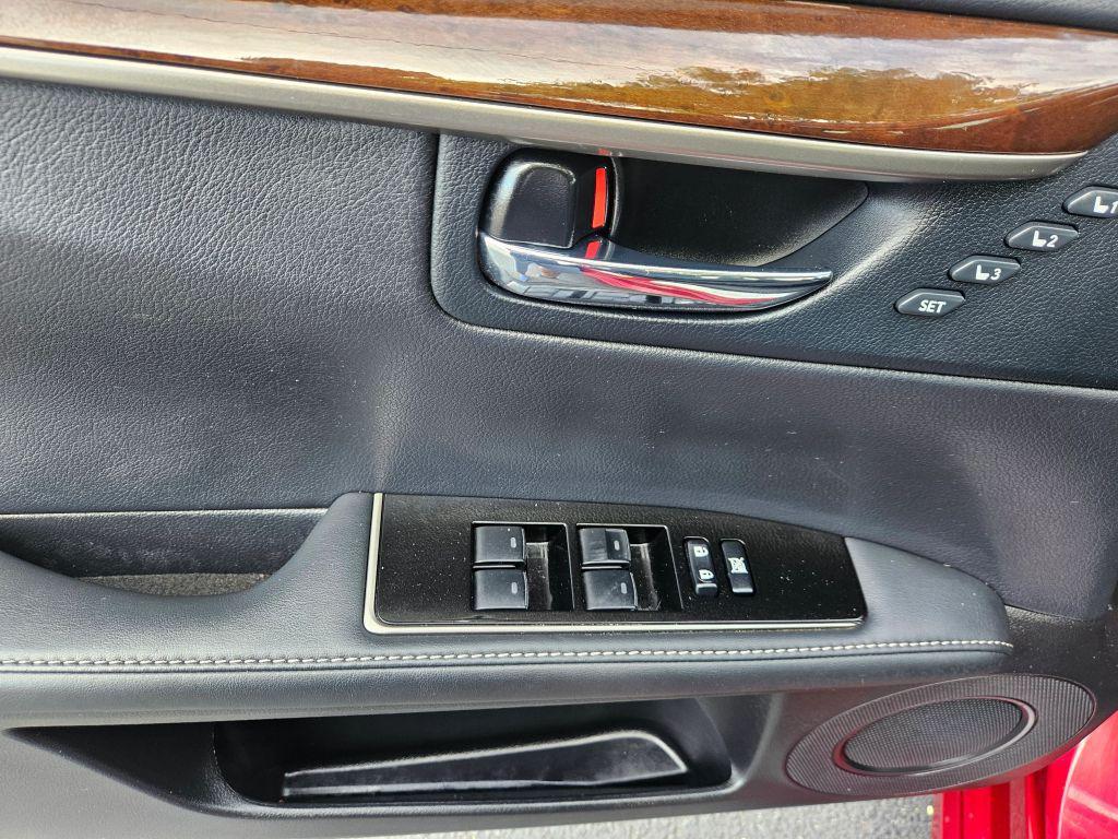used 2016 Lexus ES 350 car, priced at $19,977