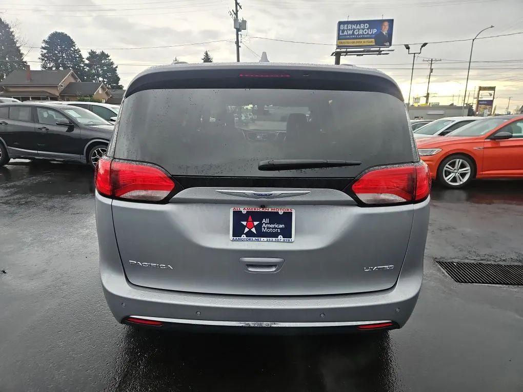 used 2020 Chrysler Pacifica car, priced at $18,981