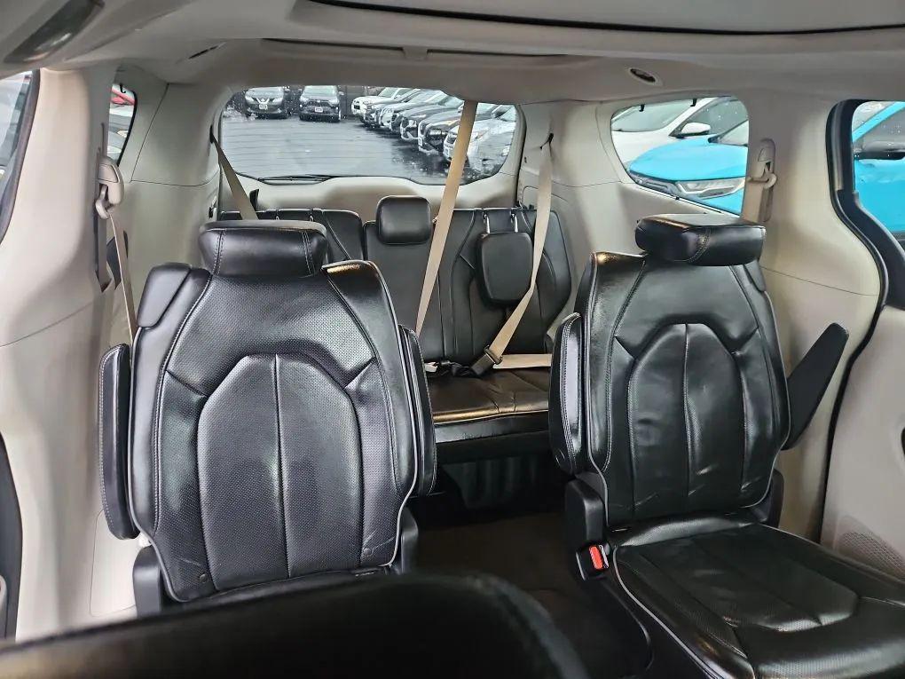 used 2020 Chrysler Pacifica car, priced at $18,981