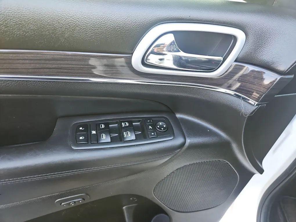 used 2018 Jeep Grand Cherokee car, priced at $19,977