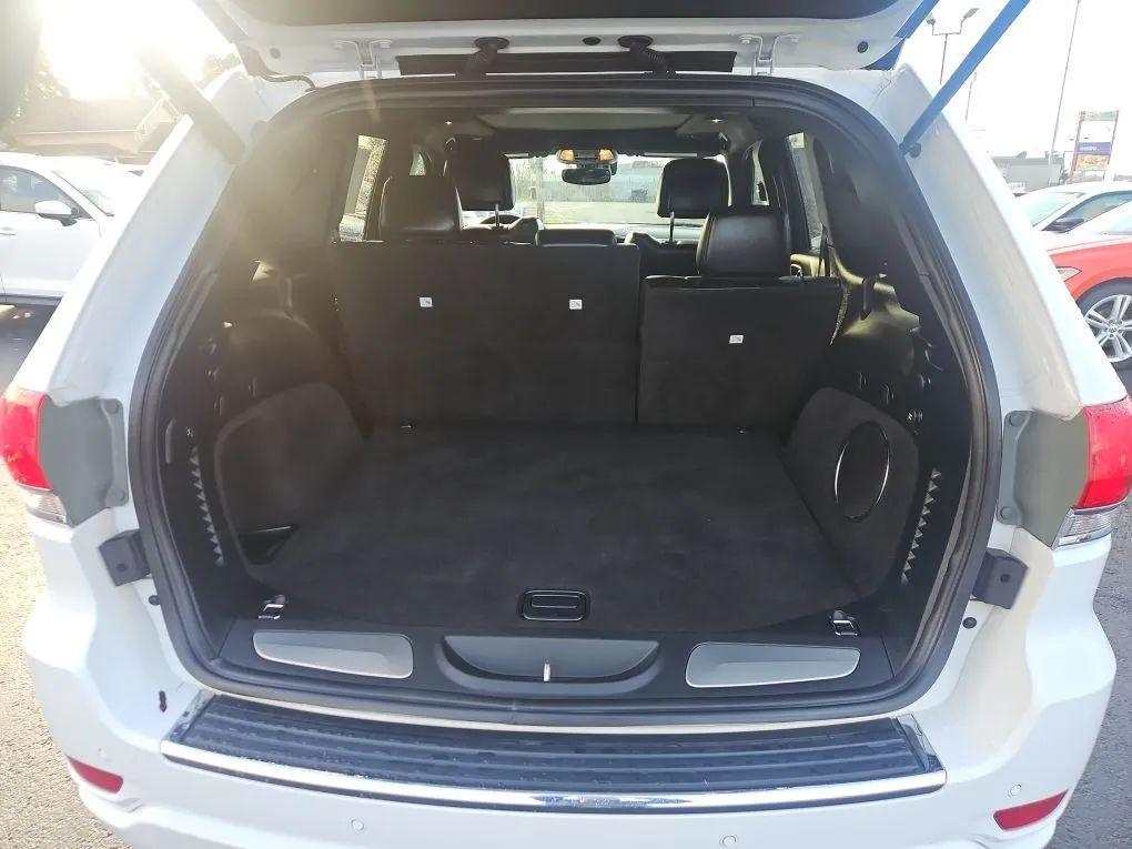 used 2018 Jeep Grand Cherokee car, priced at $19,977