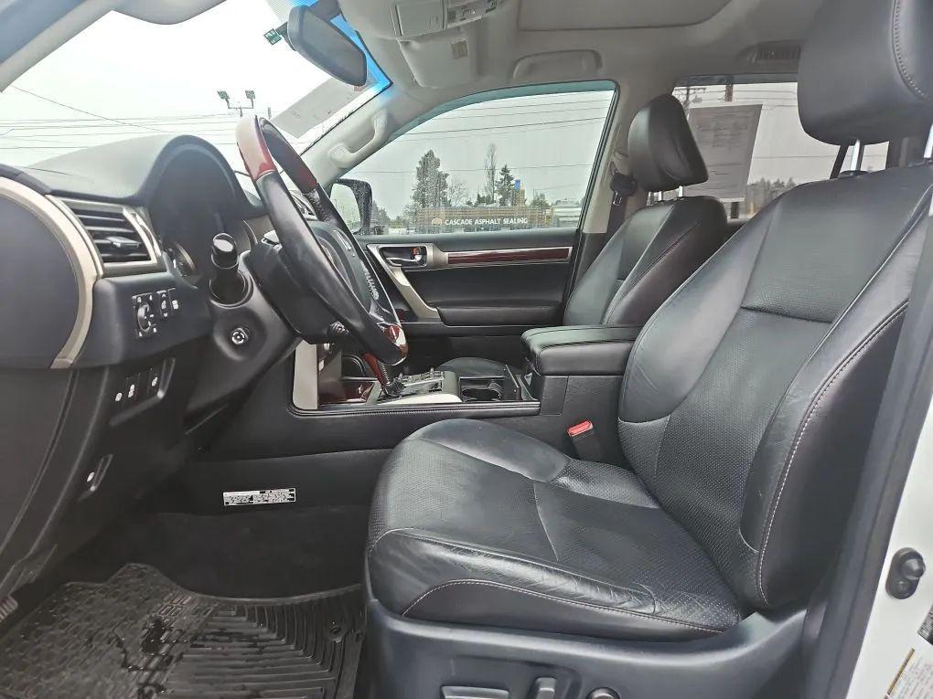 used 2017 Lexus GX 460 car, priced at $27,972