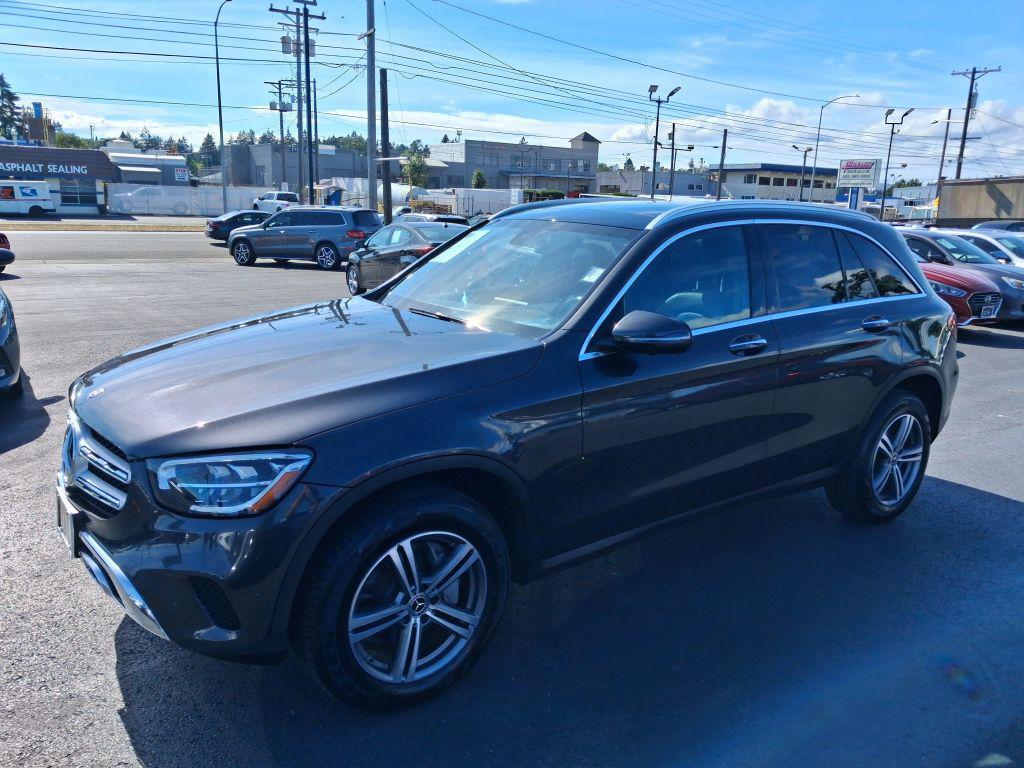 used 2020 Mercedes-Benz GLC 300 car, priced at $19,977