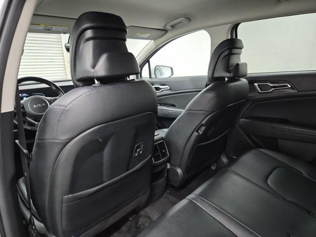 used 2023 Kia Sportage Hybrid car, priced at $23,990