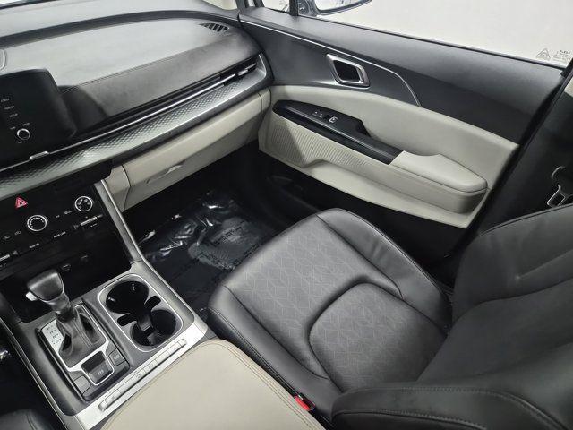 used 2022 Kia Carnival car, priced at $27,290