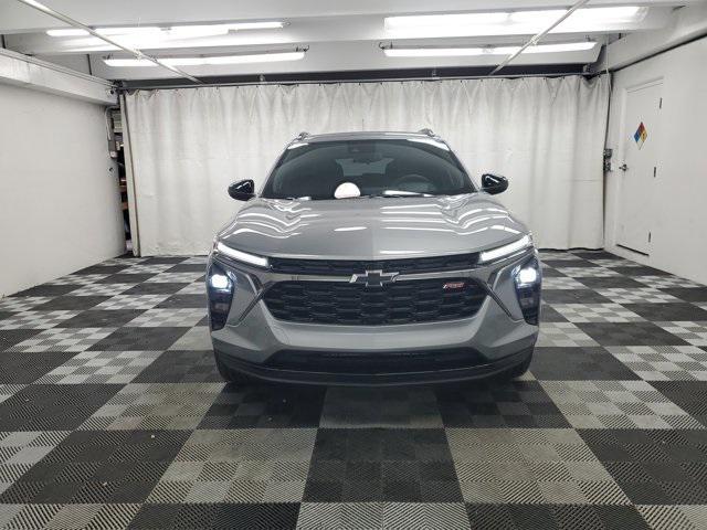 used 2025 Chevrolet Trax car, priced at $24,390