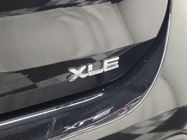 used 2022 Toyota Highlander car, priced at $32,290