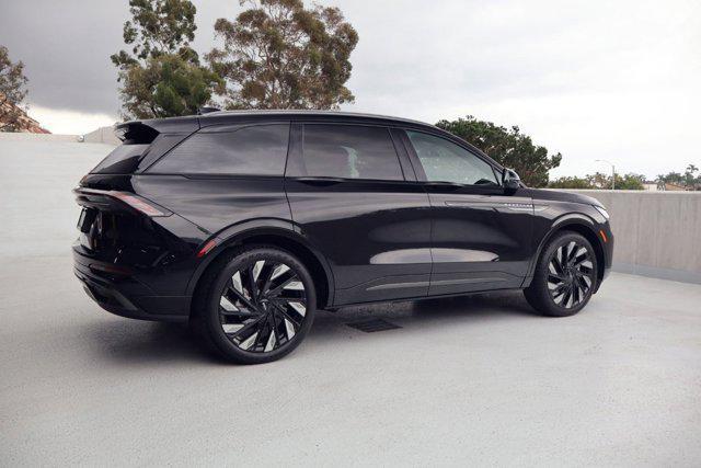 used 2025 Lincoln Nautilus car, priced at $53,900