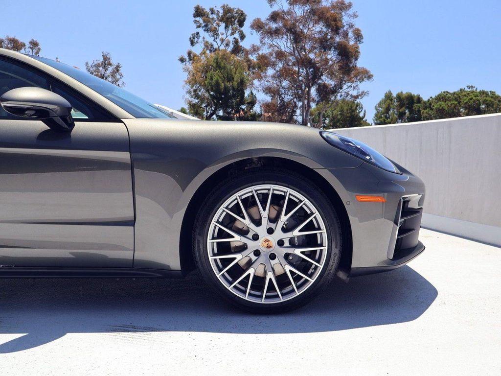 new 2026 Porsche Panamera car, priced at $132,875