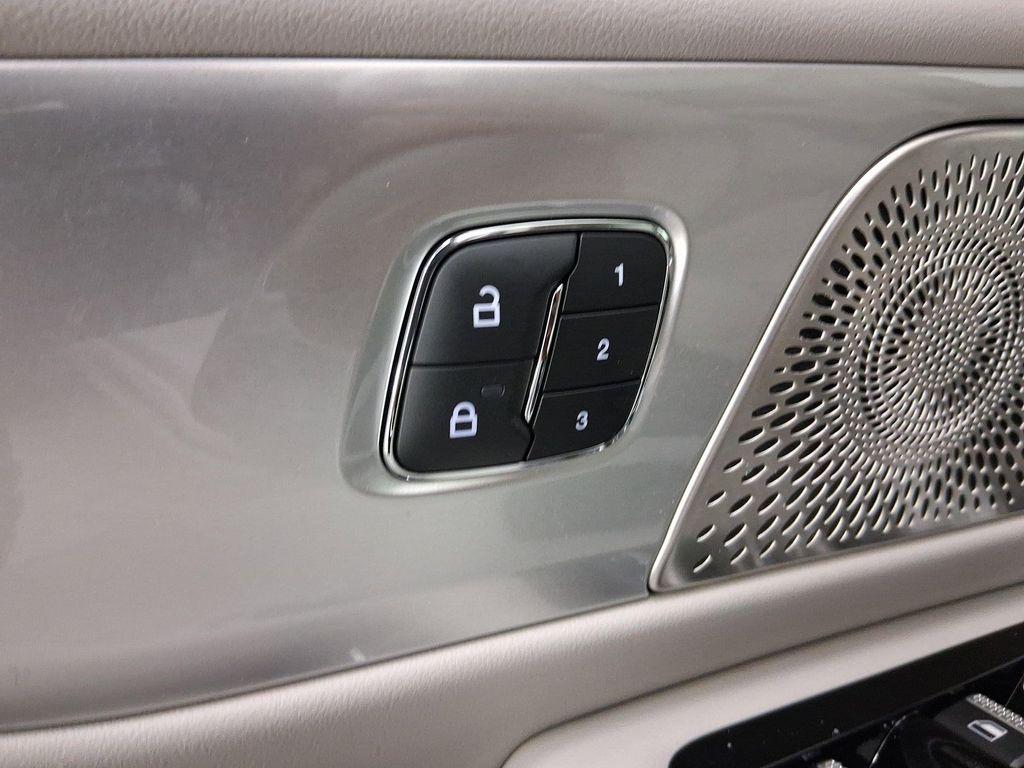 used 2026 Lincoln Nautilus car, priced at $56,994