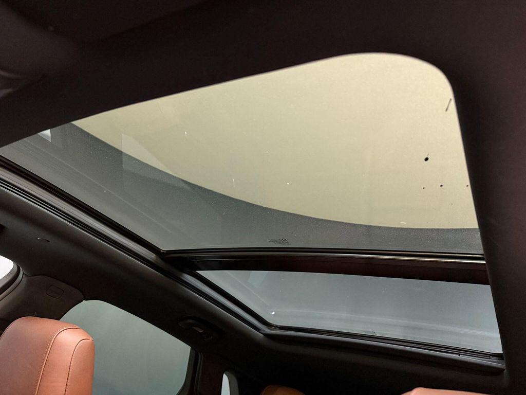 used 2022 Cadillac XT5 car, priced at $32,498