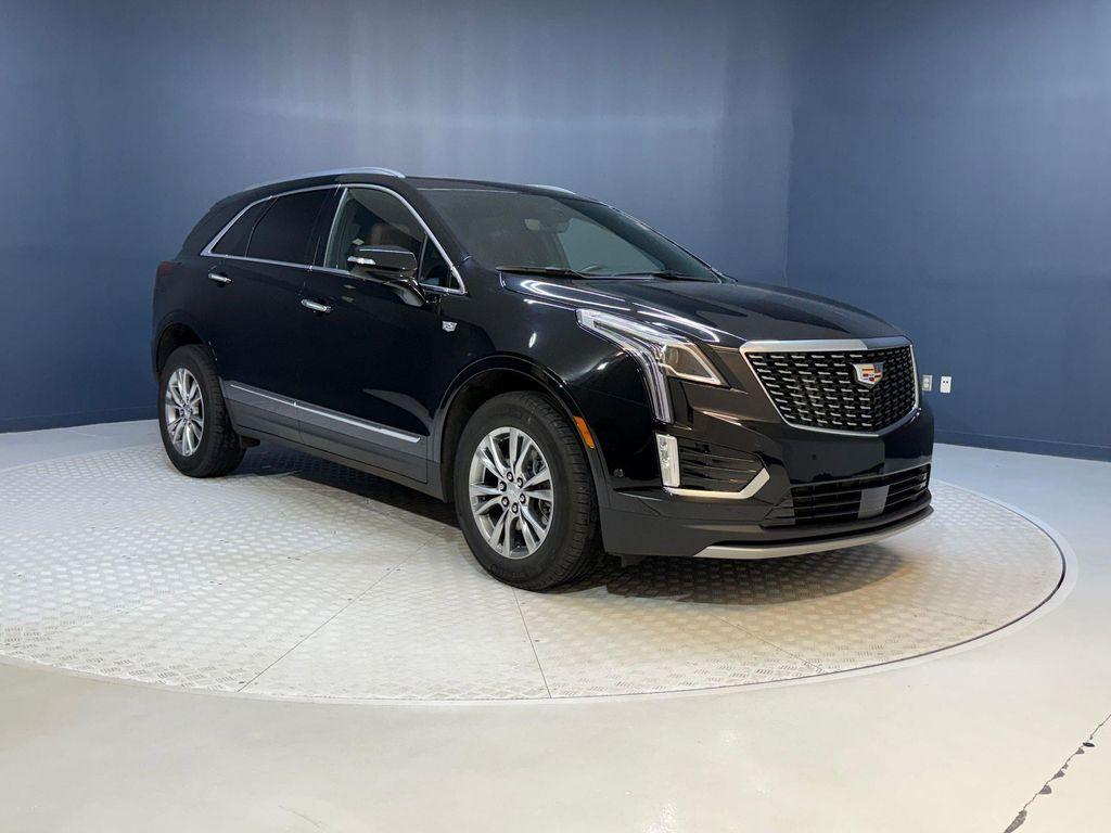 used 2022 Cadillac XT5 car, priced at $32,498
