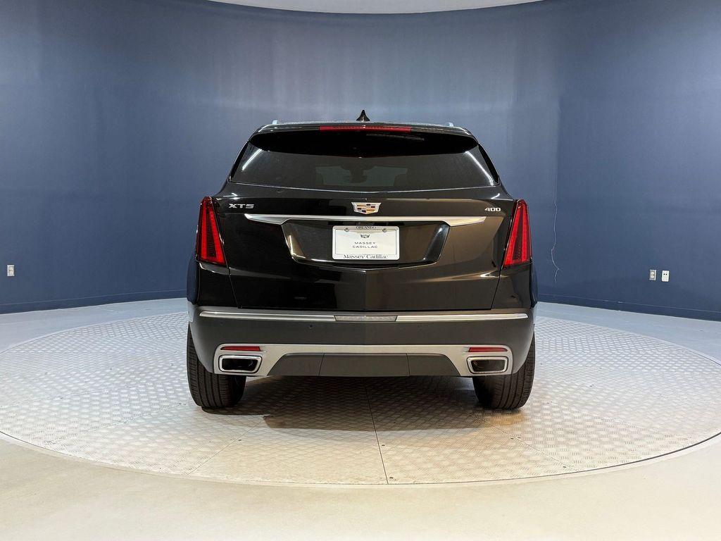 used 2022 Cadillac XT5 car, priced at $32,498