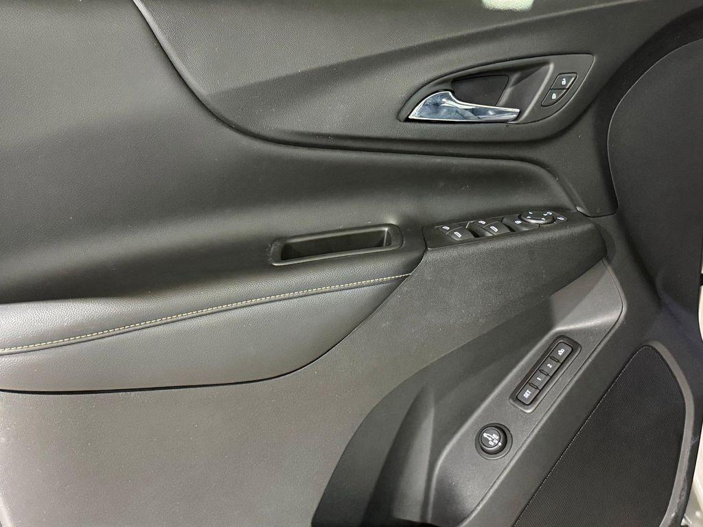 used 2020 Chevrolet Equinox car, priced at $17,498