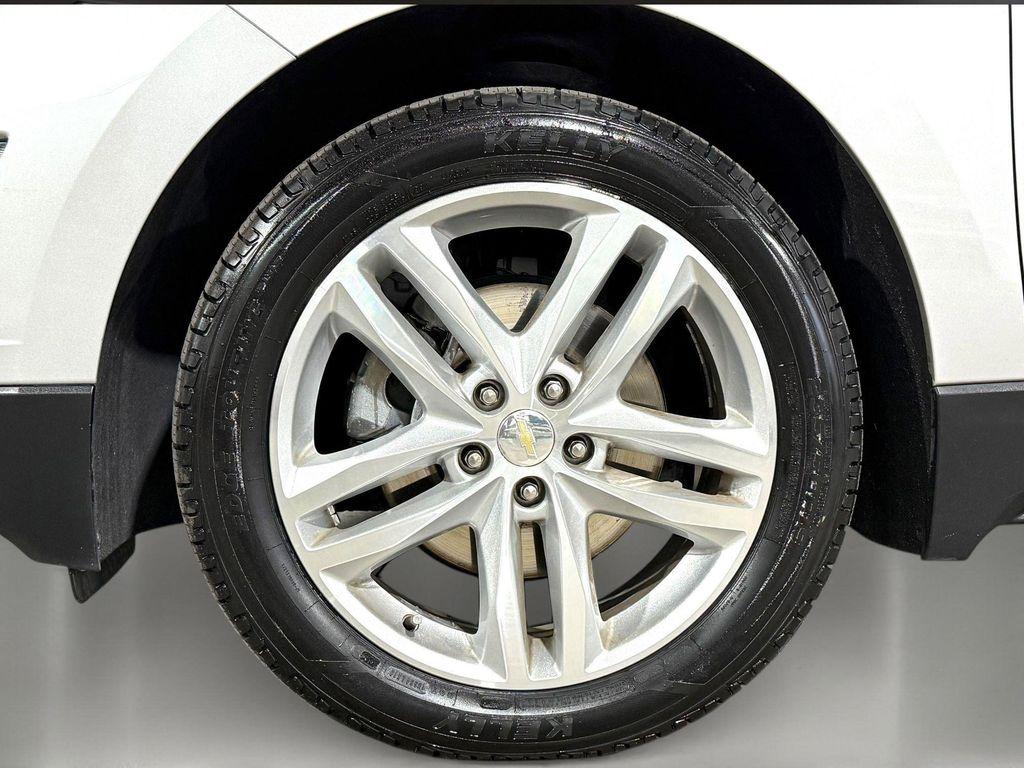 used 2020 Chevrolet Equinox car, priced at $17,498