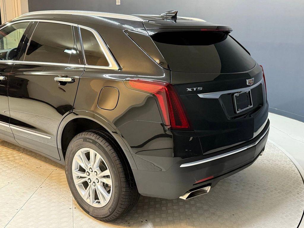 new 2025 Cadillac XT5 car, priced at $46,840