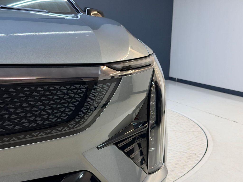 new 2026 Cadillac OPTIQ car, priced at $58,120