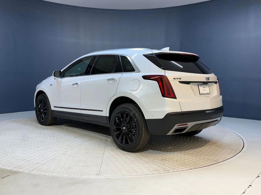 new 2026 Cadillac XT5 car, priced at $61,929