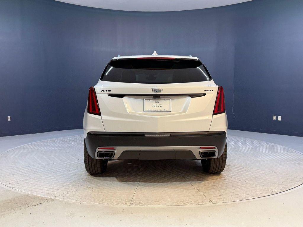 new 2026 Cadillac XT5 car, priced at $61,929