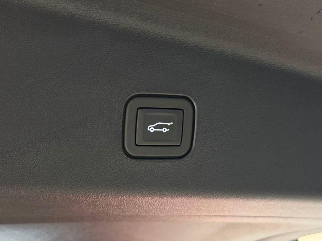 new 2026 Cadillac VISTIQ car, priced at $81,939