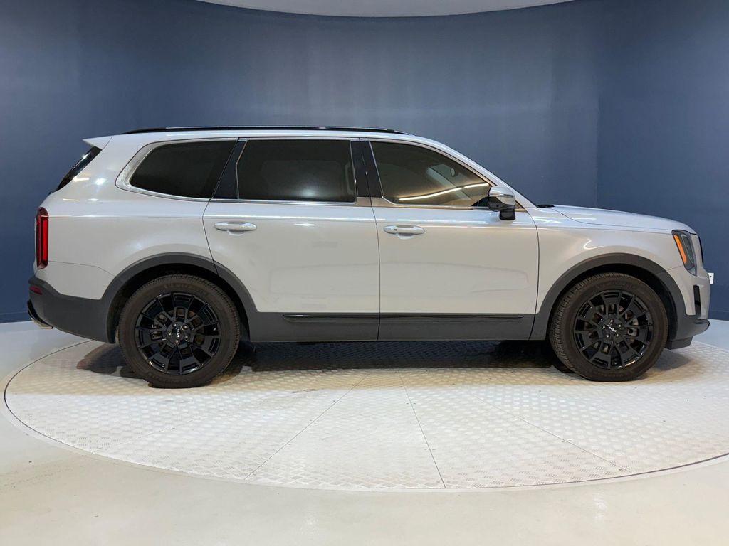 used 2022 Kia Telluride car, priced at $27,996