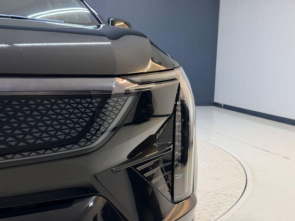 new 2026 Cadillac OPTIQ car, priced at $53,295
